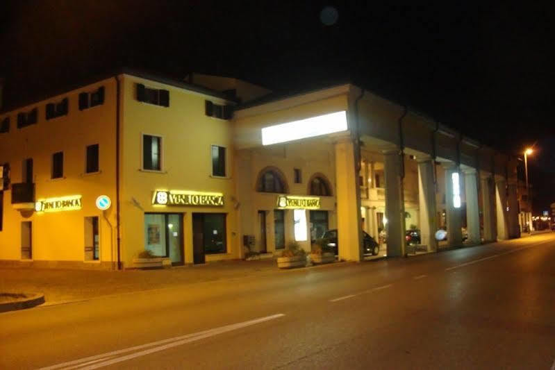 Hotel La Loggia Mestrino Exterior photo